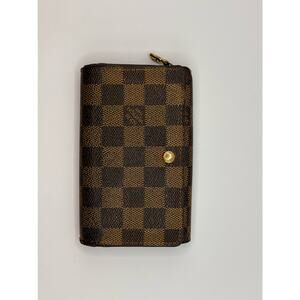 Louis Vuitton Authentic wallet